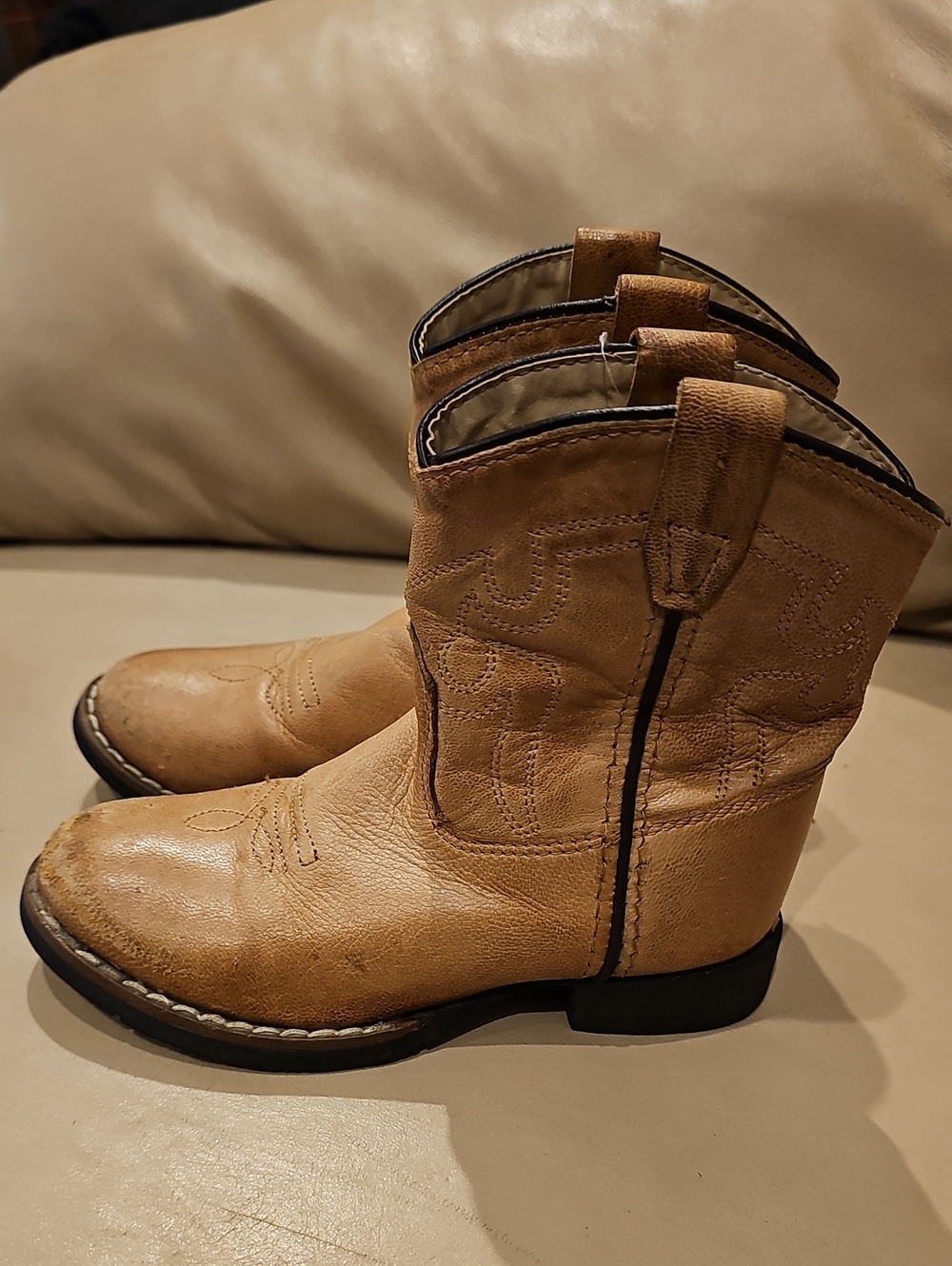 Kids Tan Western Pull-On Cowboy Boots with Stitch Detail